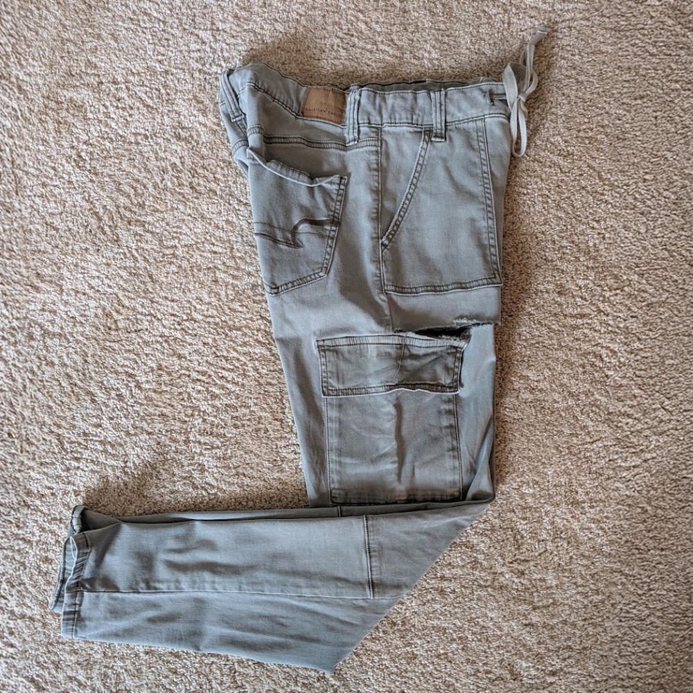 American Eagle Cargo Jegging Size 10 - Green